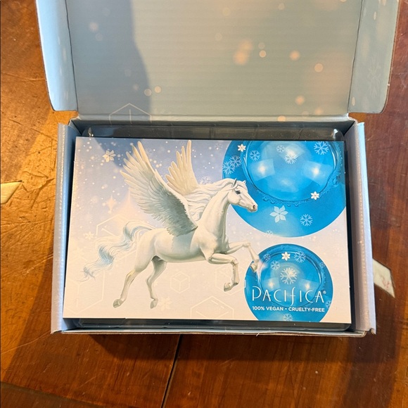 Pacifica Chill Baby Blue Cryo Globes - Picture 6 of 6